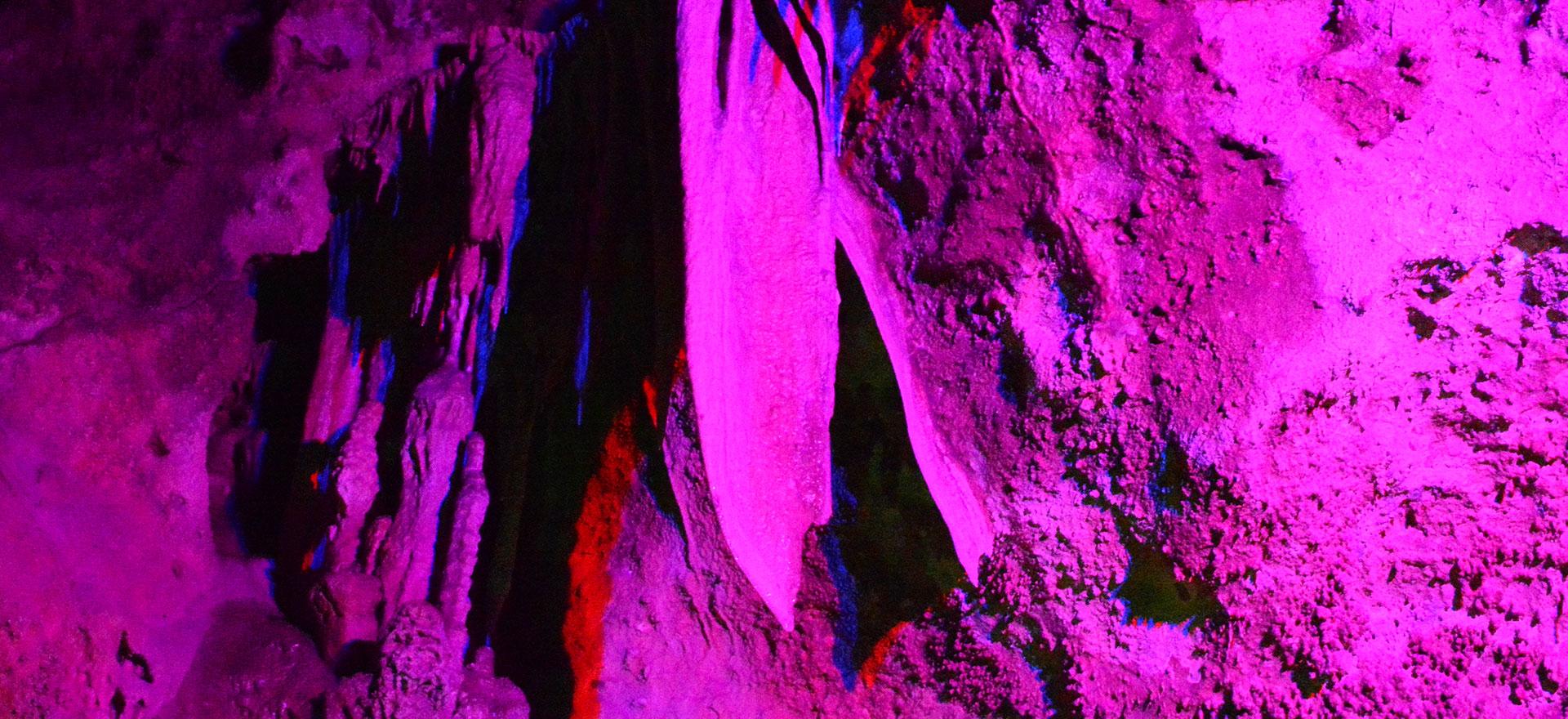 Longtan - Huoxue Cave Scenic Area